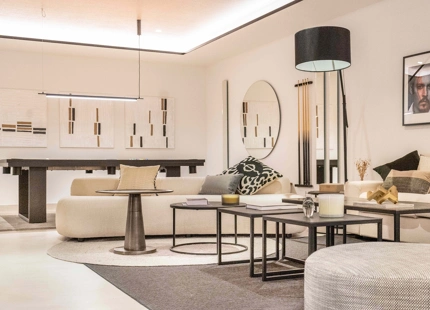 STUNNING LUXURY 6-BEDROOM VILLA FOR SALE IN MARBELLA'S GOLDEN MILE