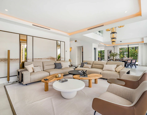 Villa for sale in Marbella Golden Mile