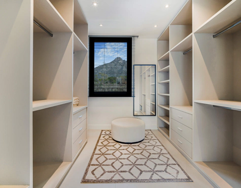 Villa for sale in Marbella Golden Mile