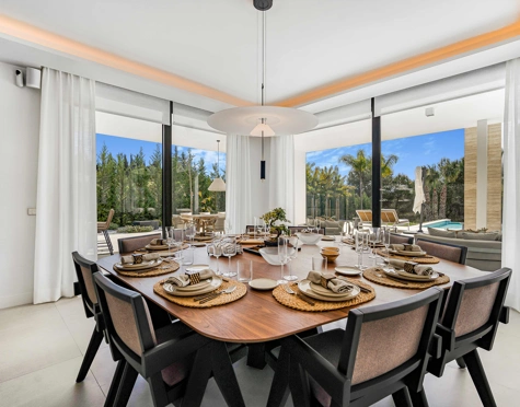 Villa for sale in Marbella Golden Mile
