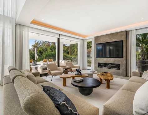 Villa for sale in Marbella Golden Mile