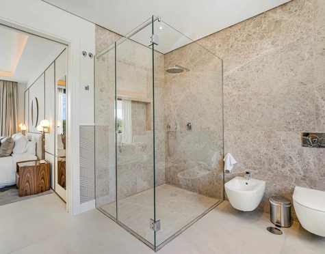 Villa for sale in Marbella Golden Mile