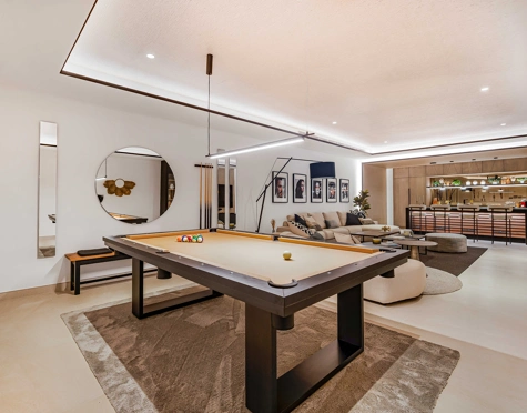 Villa for sale in Marbella Golden Mile