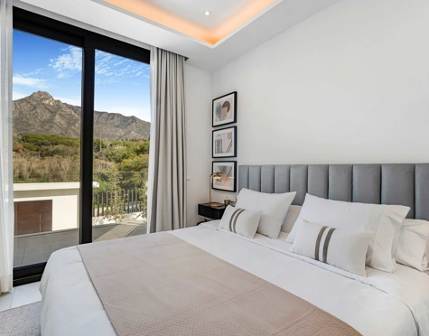 Villa for sale in Marbella Golden Mile