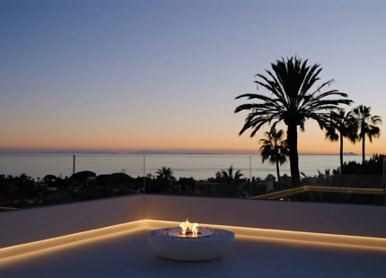 EXQUISITE 4-BEDROOM VILLA IN MARBELLA EAST FOR SALE