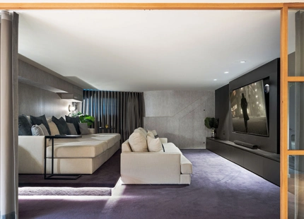 EXCEPTIONAL 4-BEDROOM TOWNHOUSE FOR SALE IN MARBELLA'S GOLDEN MILE