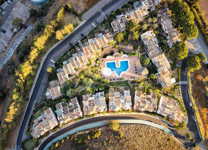 EXCEPTIONAL 4-BEDROOM TOWNHOUSE FOR SALE IN MARBELLA'S GOLDEN MILE
