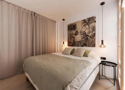 ÁTICO ELEGANTE DE 3 DORMITORIOS CON ESPECTACULAR TERRAZA EN LA AZOTEA EN NUEVA ANDALUCÍA