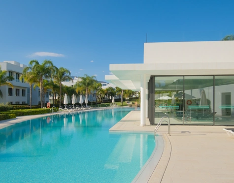 Apartment for sale in Cataleya, Estepona East
