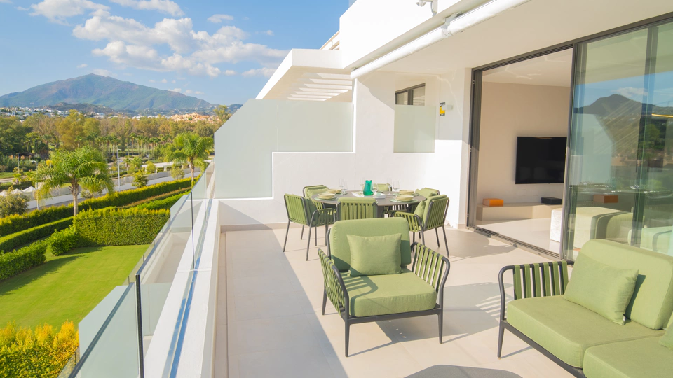 Apartment for sale in Cataleya, Estepona East