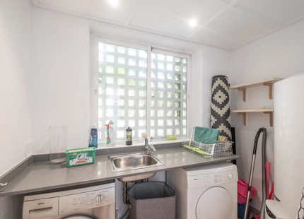 CHARMING GROUND FLOOR APARTMENT FOR SALE IN MARBELLA'S GOLDEN MILE