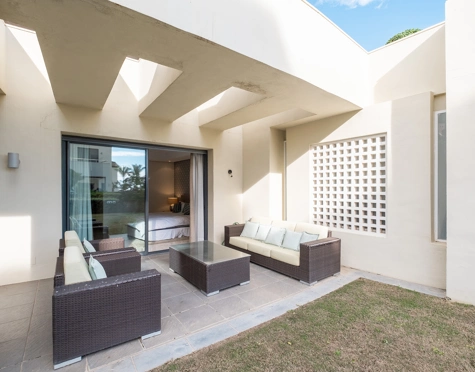 Ground Floor Apartment for sale in Imara, Marbella Golden Mile