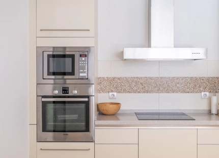 CHARMING GROUND FLOOR APARTMENT FOR SALE IN MARBELLA'S GOLDEN MILE