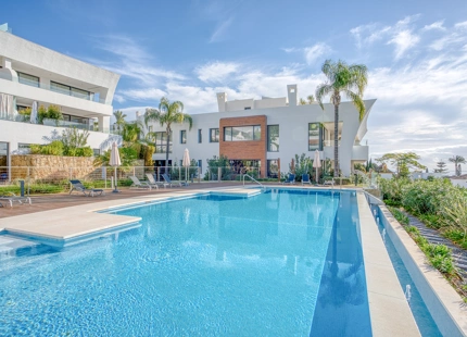 EXQUISITO DÚPLEX EN PLANTA BAJA DE 4 DORMITORIOS EN RESERVA DE SIERRA BLANCA
