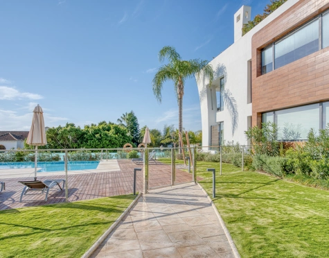 Ground Floor Duplex for sale in Reserva de Sierra Blanca, Marbella Golden Mile