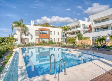 EXQUISITO DÚPLEX EN PLANTA BAJA DE 4 DORMITORIOS EN RESERVA DE SIERRA BLANCA