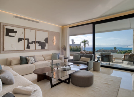 EXQUISITO DÚPLEX EN PLANTA BAJA DE 4 DORMITORIOS EN RESERVA DE SIERRA BLANCA