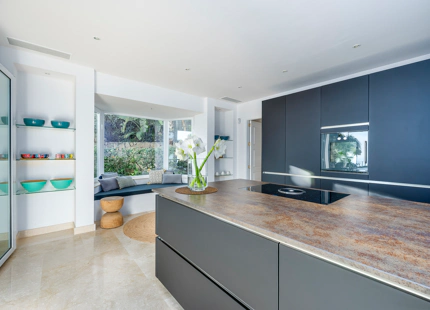 STUNNING 6-BEDROOM VILLA FOR SALE IN LOS ALTOS DE LOS MONTEROS