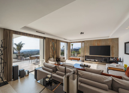 EXCEPTIONAL LUXURY VILLA FOR SALE IN EL ROSARIO, BENAHAVÍS