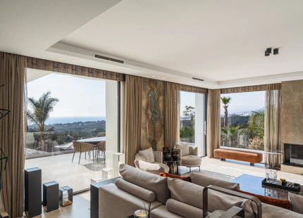 EXCEPTIONAL LUXURY VILLA FOR SALE IN EL ROSARIO, BENAHAVÍS