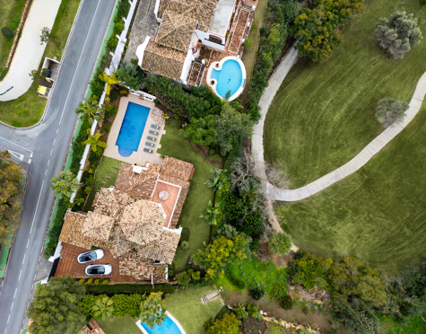 Villa for sale in La Quinta, Benahavis