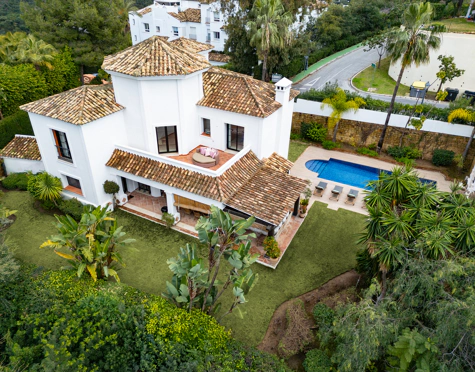 Villa for sale in La Quinta, Benahavis
