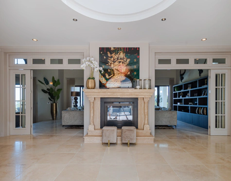 Villa en venta en El Herrojo, Benahavis