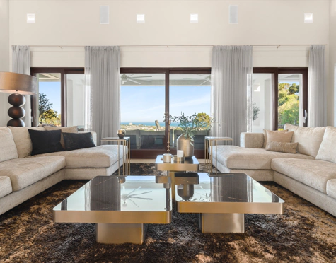 Villa en venta en El Herrojo, Benahavis