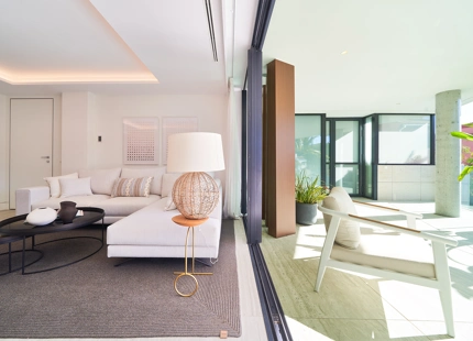 LUXURY 2-BEDROOM APARTMENT FOR SALE IN ESTEPONA