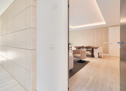 LUXURY 2-BEDROOM APARTMENT FOR SALE IN ESTEPONA