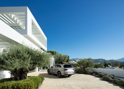 LUXURY VILLA FOR SALE IN LA QUINTA WITH STUNNING VIEWS