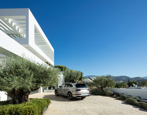 Villa for sale in La Quinta, Benahavis