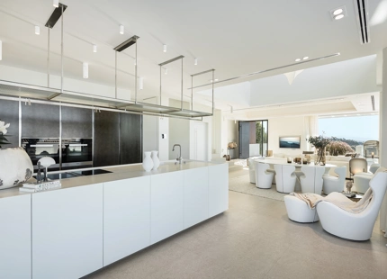LUXURY VILLA FOR SALE IN LA QUINTA WITH STUNNING VIEWS