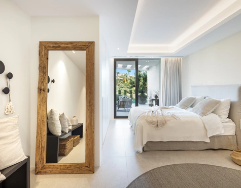 Villa for sale in La Quinta, Benahavis