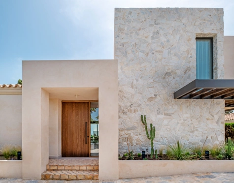 Villa for sale in Paraiso Alto, Benahavis