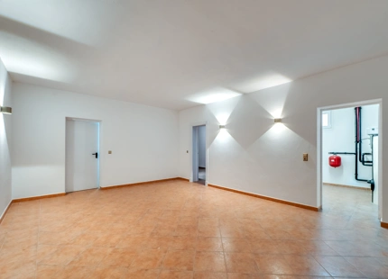 Villa for sale in Rio Real, Marbella East