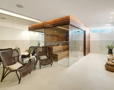 Villa en venta en Altos de Puente Romano, Marbella Golden Mile