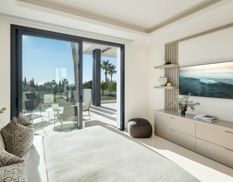 Villa en venta en Altos de Puente Romano, Marbella Golden Mile