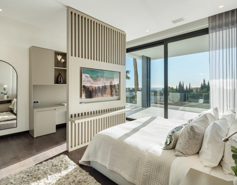 Villa en venta en Altos de Puente Romano, Marbella Golden Mile