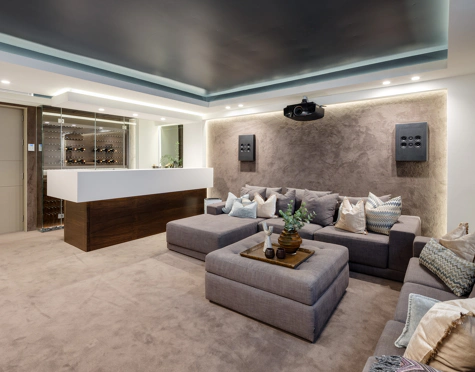 Villa en venta en Altos de Puente Romano, Marbella Golden Mile
