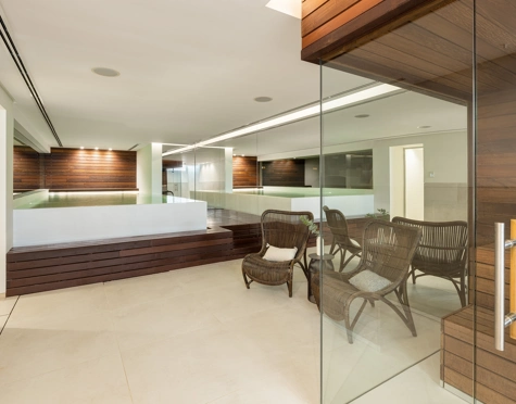 Villa en venta en Altos de Puente Romano, Marbella Golden Mile