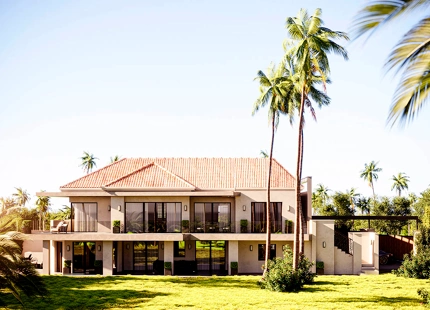 ELEGANT LUXURY VILLA WITH SEA VIEWS IN NAGÜELES, MARBELLA GOLDEN MILE