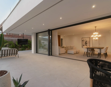Villa for sale in Nueva Andalucia, Marbella