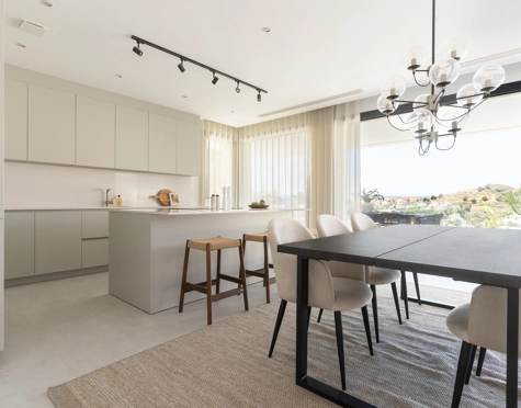 Villa for sale in Nueva Andalucia, Marbella