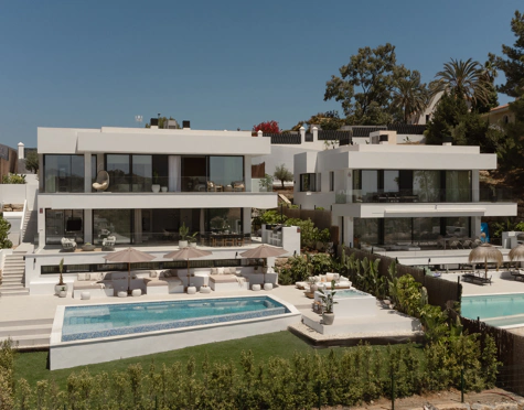Villa for sale in Nueva Andalucia, Marbella