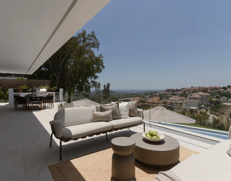 Villa for sale in Nueva Andalucia, Marbella