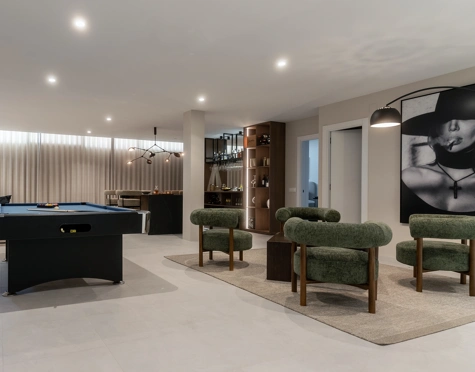 Villa for sale in Nueva Andalucia, Marbella