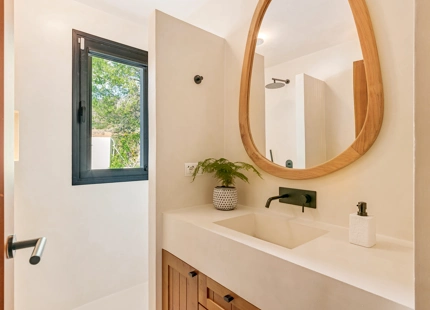 LUJOSA VILLA RODEADA DE NATURALEZA EN VENTA EN ESTEPONA HILLS
