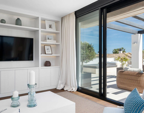 Villa en venta en Los Naranjos Golf, Nueva Andalucia