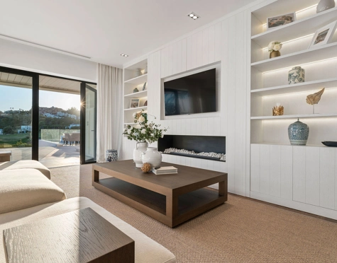 Villa en venta en Los Naranjos Golf, Nueva Andalucia